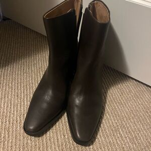 Madewell women’s Brown Leather Boots